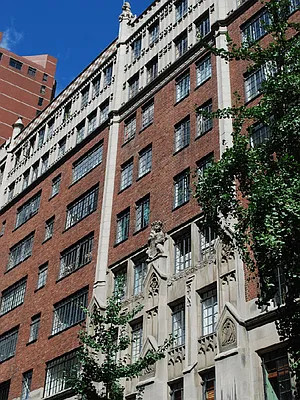 Sold by Sotheby's International Realty | media 16