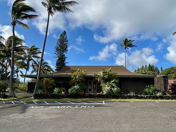 Golf Clubhouse for members