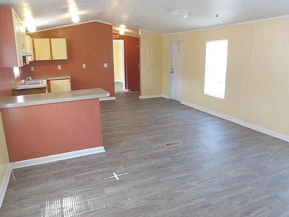 3rd image of 3535 Roberts Ave Lot 162