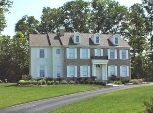 8361 Meadowlark Ln, Delaware, OH 43015