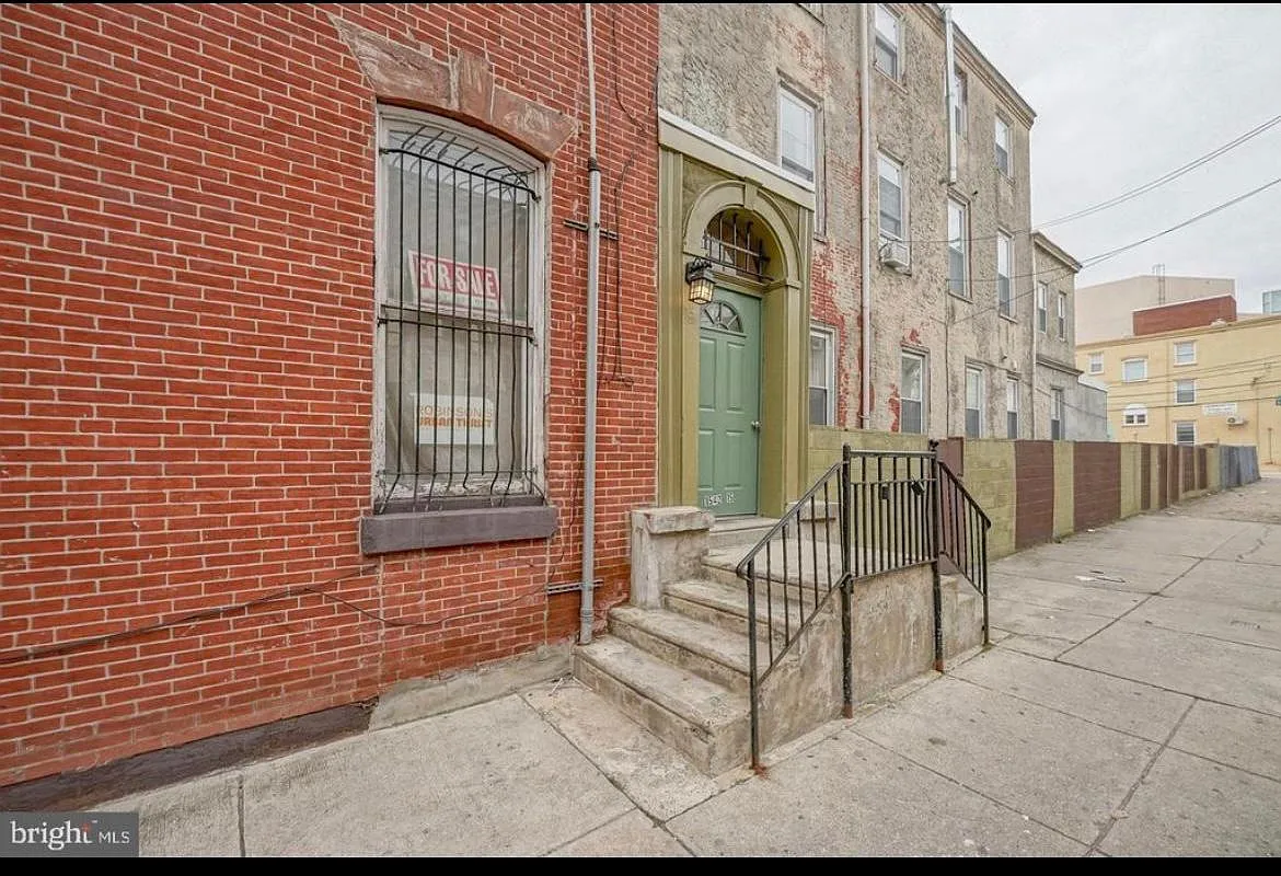Building Photo - 1542 N 15th St #3