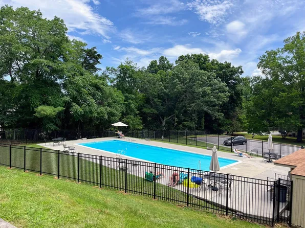 (undisclosed Address), Roanoke, VA 24018