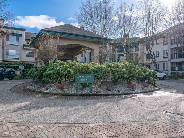 19528 Fraser Hwy #204, Surrey, BC V3S 8P4