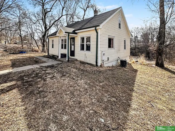 703 6th Ave, Nebraska City, NE 68410