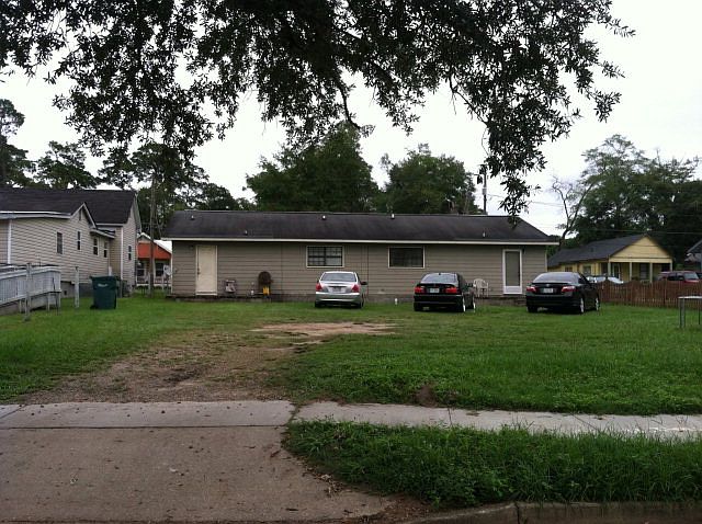 2nd image of 408 South St
