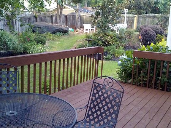 4th image of 1079 Allison Woods Ct