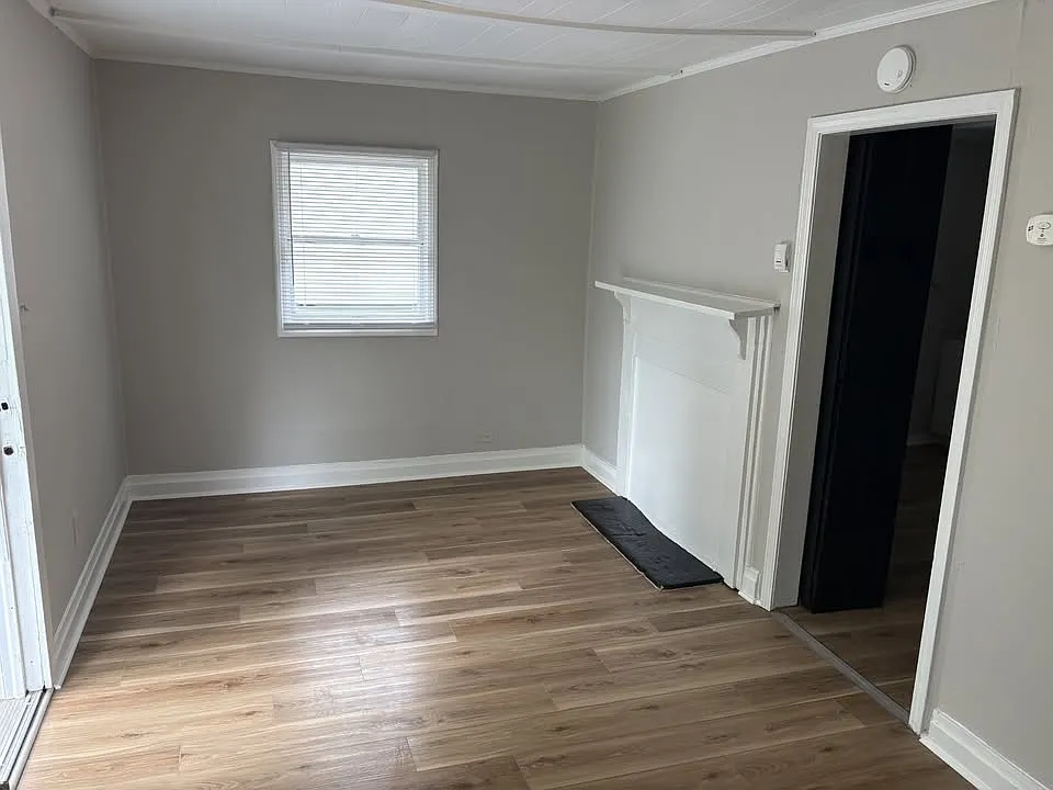 1 bed, 550 sqft, $1,000 — Photo 2