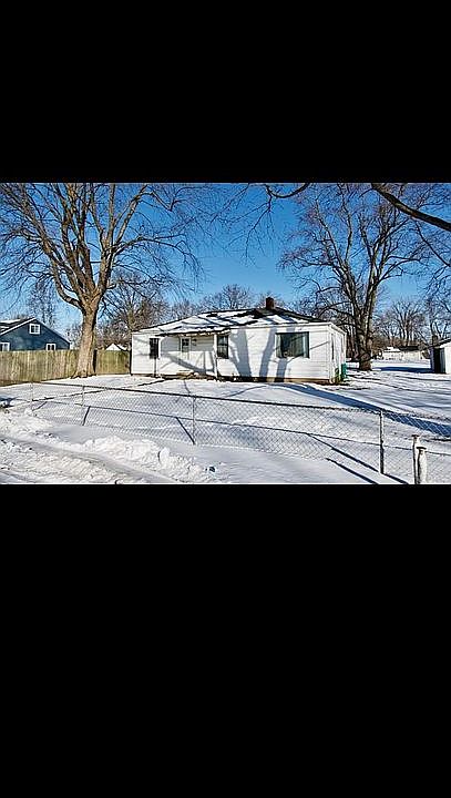 1st image of 1724 E Dartmouth Ave