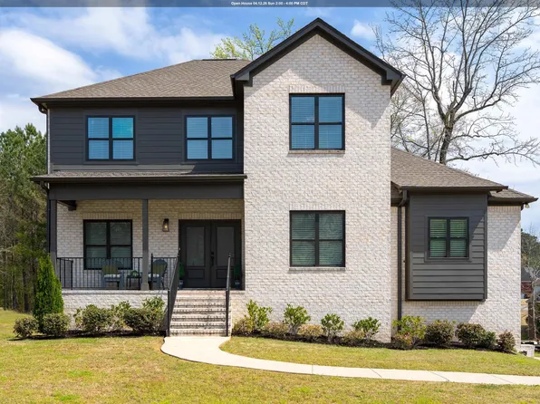 5687 Victoria Dr, Hueytown, AL 35023