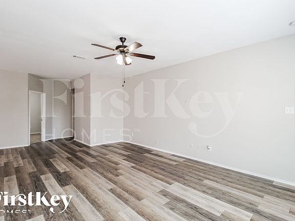 5th image of 1450 Waldrop Dr