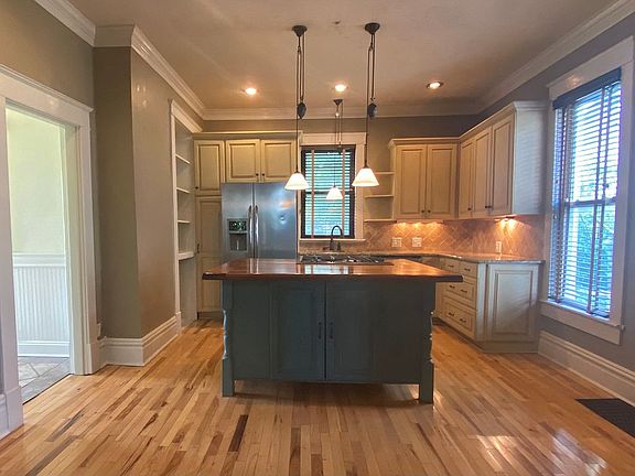 Custom Kitchen 