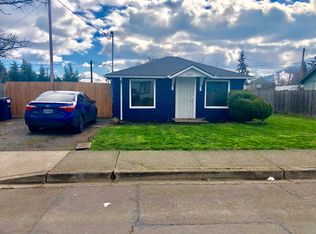 2725 C St, Springfield, OR 97477