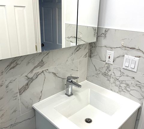 5th image of 92 Orchard St APT 20