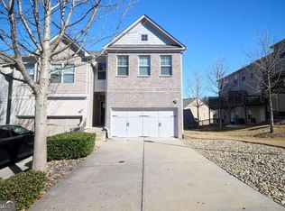 1942 Paxton Ridge Ct, Lilburn, GA 30047