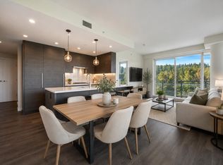 308 Morrissey Rd #1207, Pt Moody, BC V3H0M2