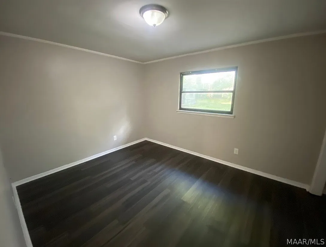 4 bed, 2.0 bath, 1344 sqft, $1,590 — Photo 3