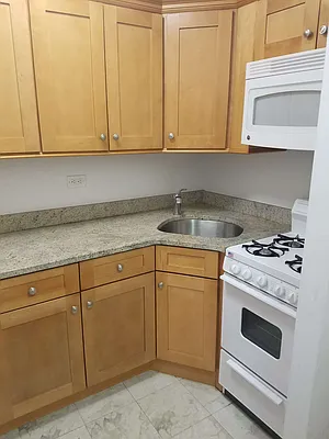 Rented by Allen Harris, LREB | media 17