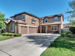 6902 Hop Clover Rd, Corona, CA 92880