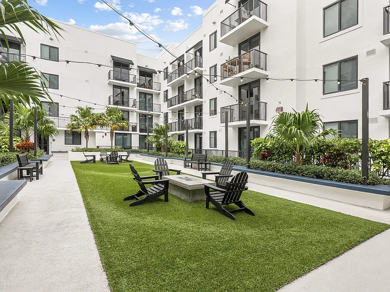 Bay Village1 — Photo 32