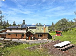 2015 Lonely Ln, Mosier, OR 97040