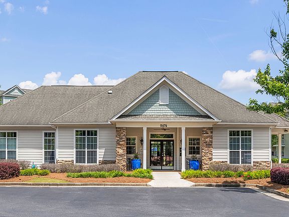 C208660_The_Parke_at_Oakley_LEASING_02