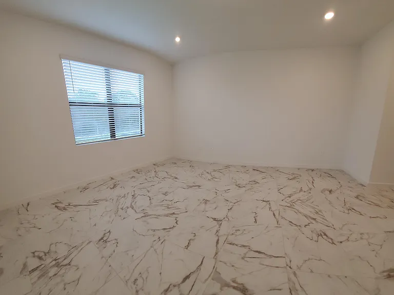1949 NE Ocean Dunes Dr — Photo 20