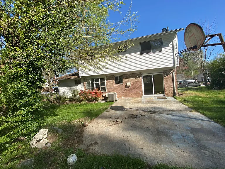 5506 Southampton Dr — Photo 36
