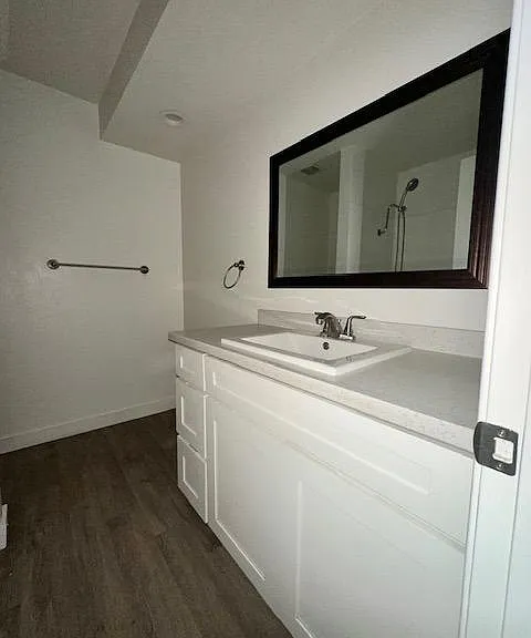 7522 Amazon Dr #4 — Photo 11