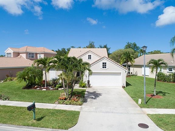 2nd image of 3041 SE Brierwood Place