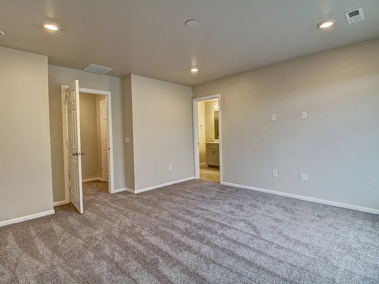 13811 Vispo Way — Photo 26