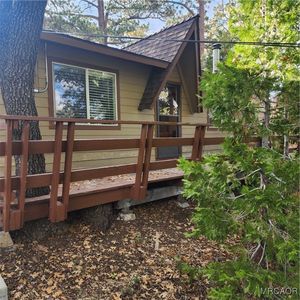 695 Villa Grove Ave, Big Bear City, CA, 92314