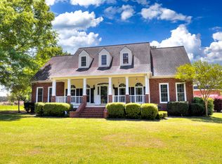 1368 Tennis Ln, Summerton, SC 29148