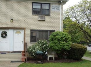 97 Sneden Pl W, Spring Valley, NY 10977