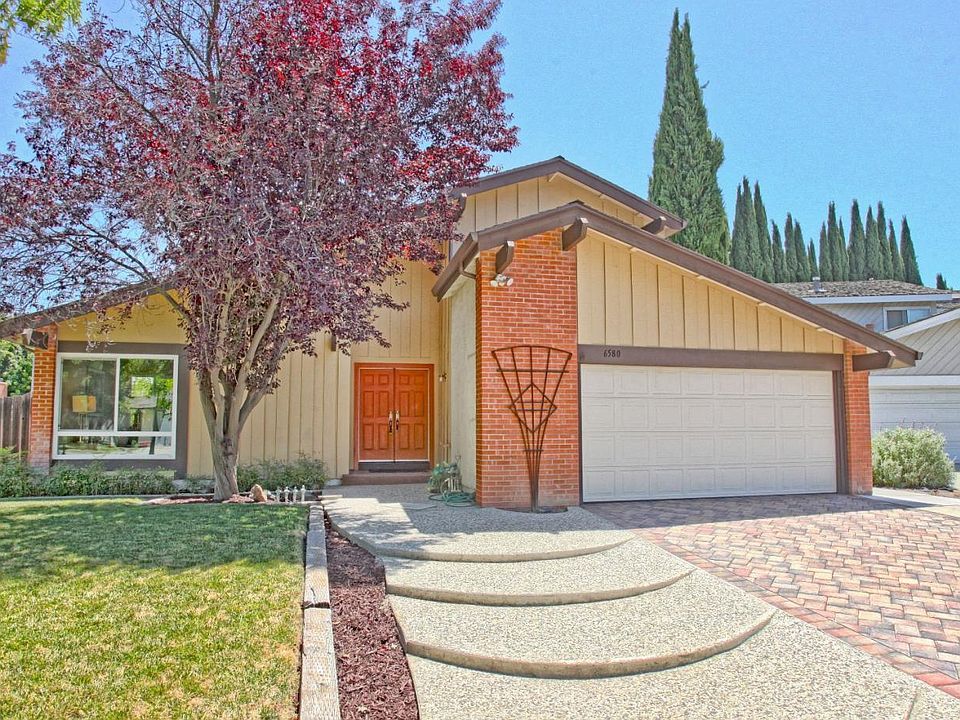 1st image of 6580 Prague Ct