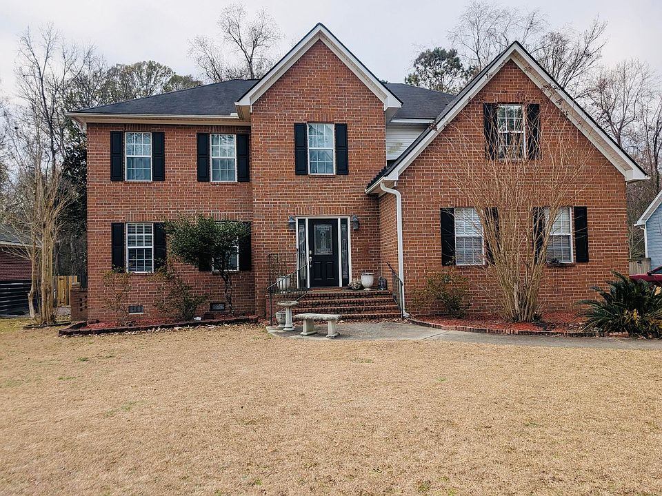 1st image of 511 King Charles Cir