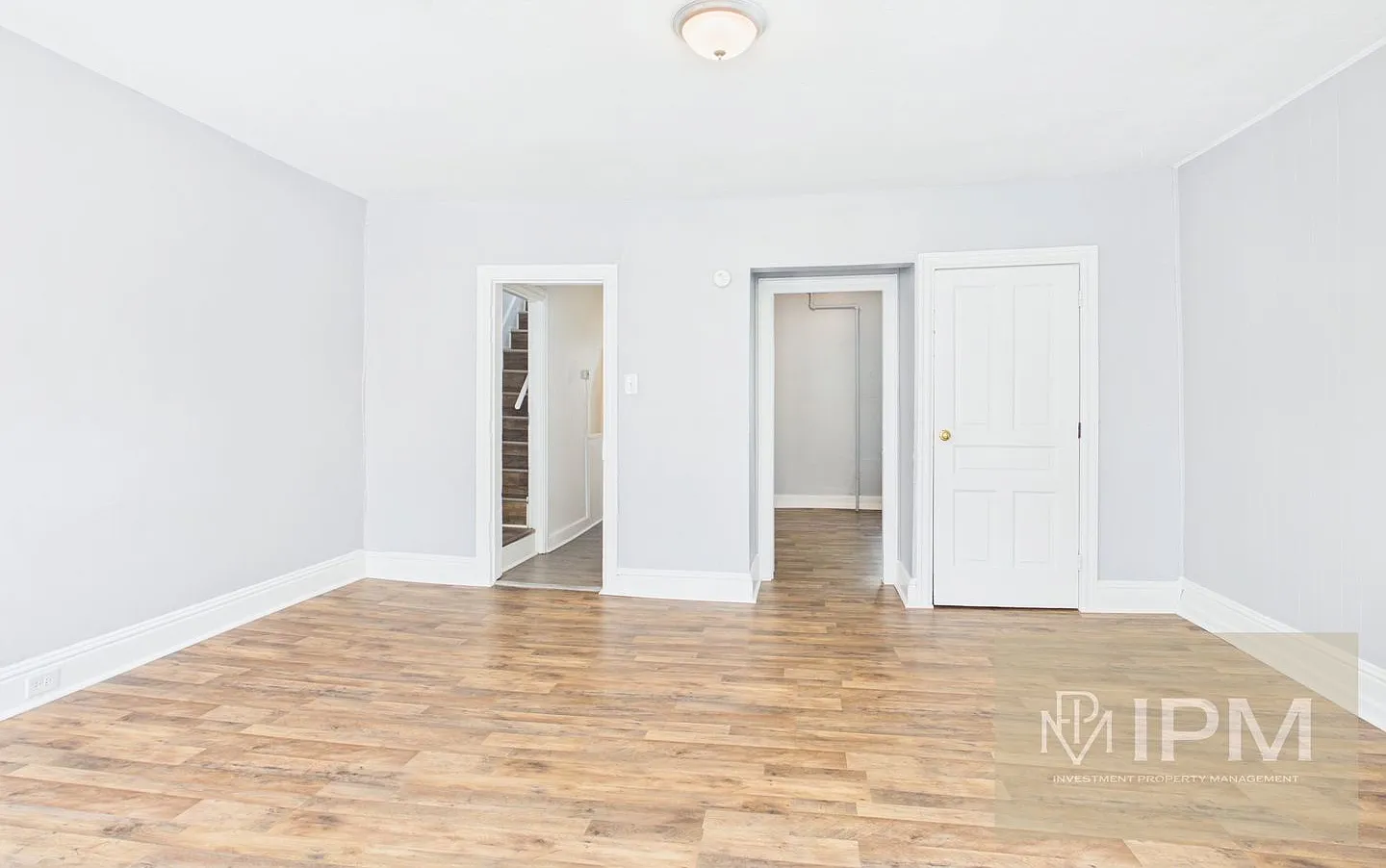 23 E South St — Photo 2