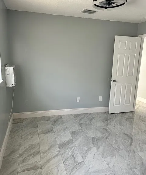 1501 S K St #B — Photo 3
