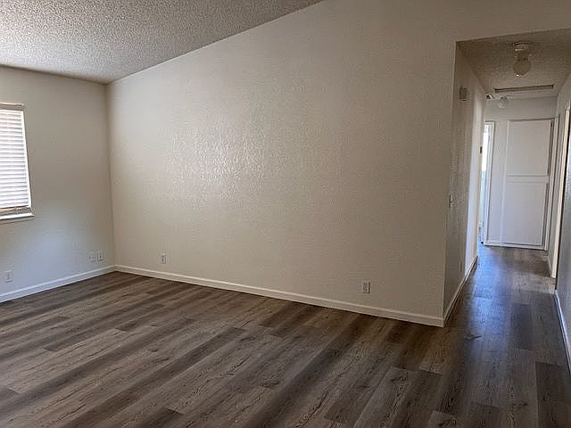 2nd image of 688 Brookridge Dr