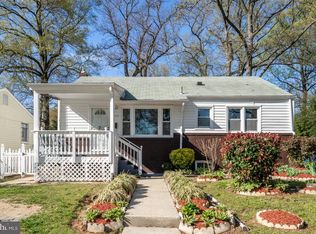 5012 Nicholson St, Riverdale, MD 20737