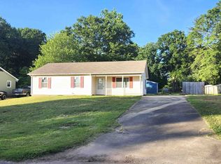 218 Donavan Dr, Spartanburg, SC 29302