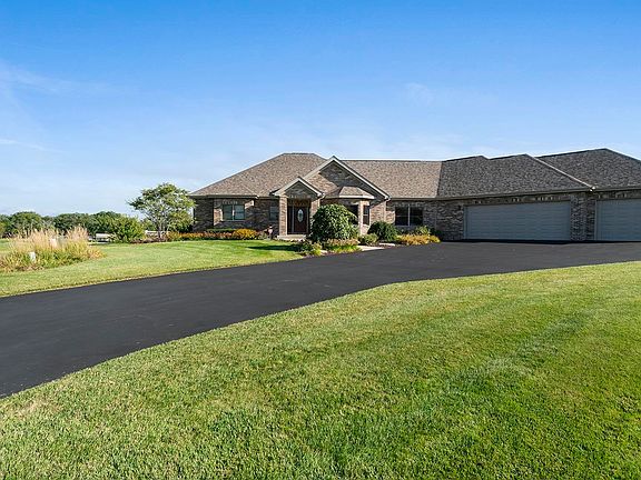 4th image of 1285 Summerland Ky