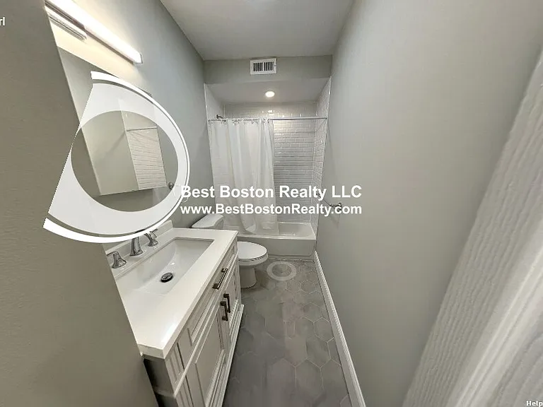73 Pearl St #2 — Photo 4