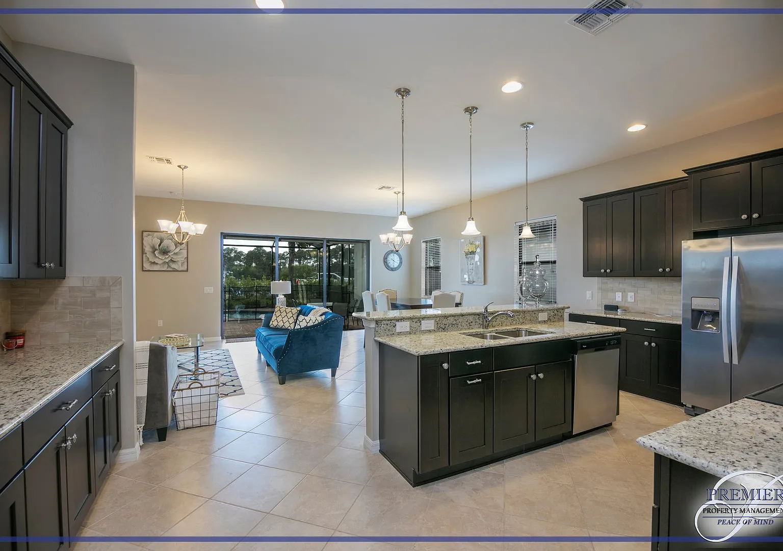 Beautiful Artesia Pool Home 4 Bdrm / 3 Bath — Photo 1