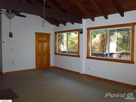 3rd image of 22863 Sunnybrook Dr