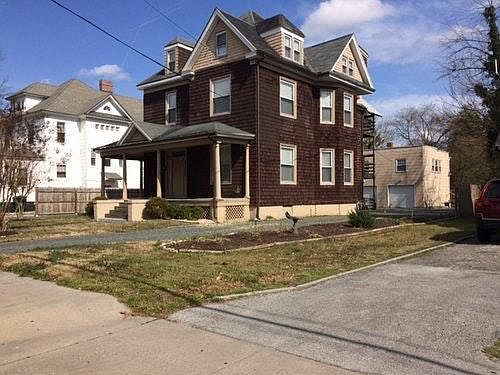 1st image of 713 Camden Ave APT 2
