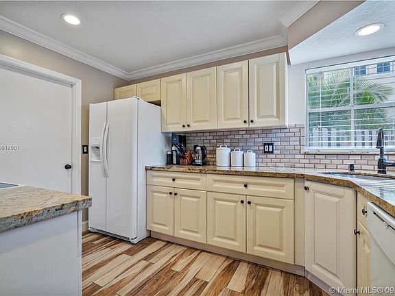 4th image of 4761 NW 5th Ct