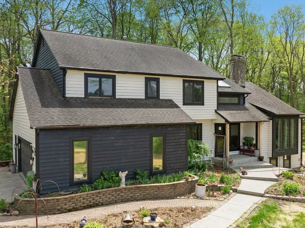 11531 Brigadoon Ct, Fort Wayne, IN 46814