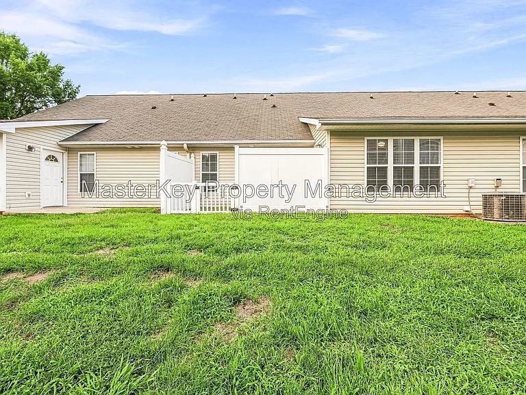 11391 Involute Pl #102 — Photo 30