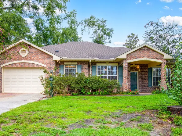 10491 Wildwood Dr, Dowling Park, FL 32060