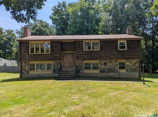 141 Forge Rd, Coventry, CT 06238